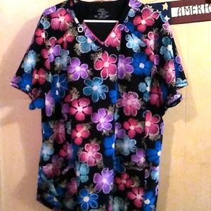 3xl infinity scrub top